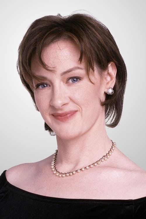 The actor Joan Cusack, Popcorn Reviews