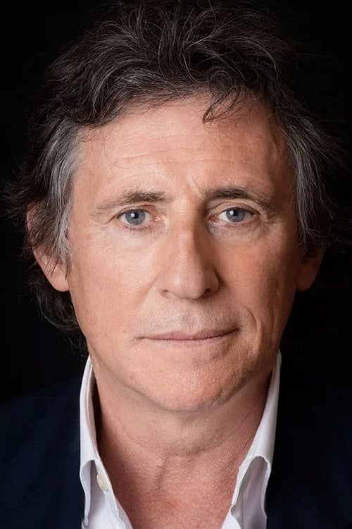 The actor Gabriel Byrne, Popcorn Reviews