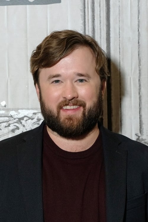 The actor Haley Joel Osment, Popcorn Reviews