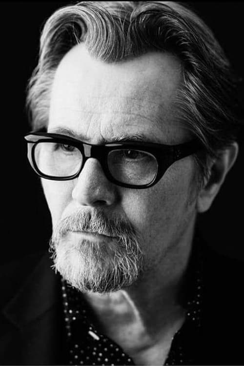 The actor Gary Oldman, Popcorn Reviews